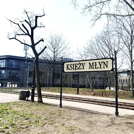 Przytulny Przy Ksiezym Mlynie- Garaz- Klimatyzacja Апартаменты Лодзь
