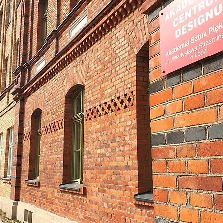 Przytulny Przy Ksiezym Mlynie- Garaz- Klimatyzacja Лодзь