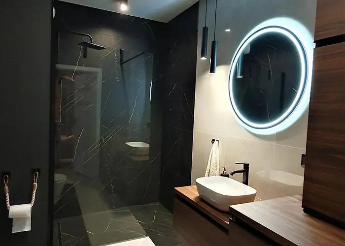 Przytulny Przy Ksiezym Mlynie- Garaz- Klimatyzacja * Лодзь