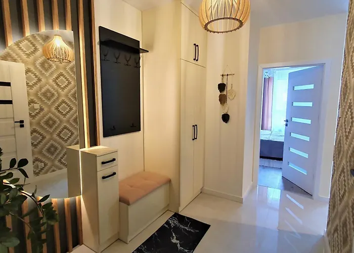 Przytulny Przy Ksiezym Mlynie- Garaz- Klimatyzacja Апартаменты *