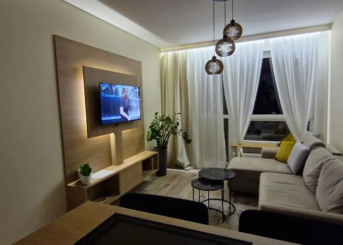 Przytulny Przy Ksiezym Mlynie- Garaz- Klimatyzacja * Лодзь